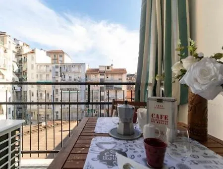 Center Whit Private Parking Apartment