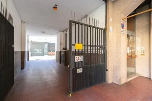 Appartement Center Whit Private Parking