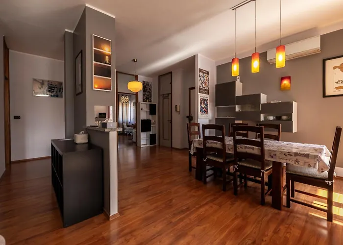 Center Whit Private Parking * Turin