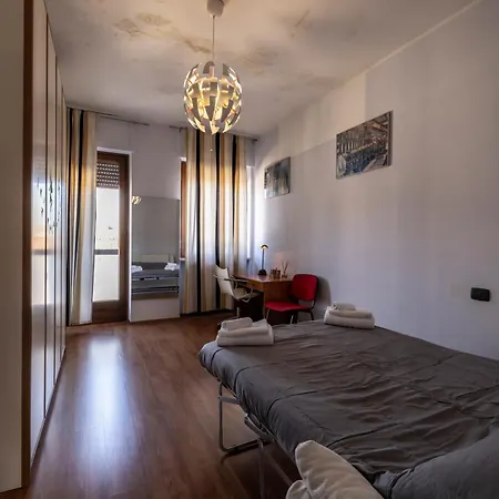 Center Whit Private Parking Daire *