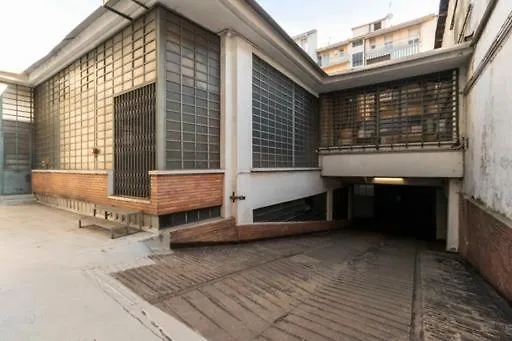 Center Whit Private Parking Apartmán *