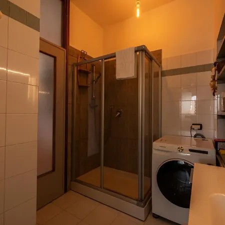 Center Whit Private Parking *