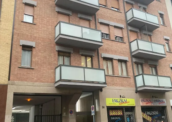 Center Whit Private Parking Appartement Turijn