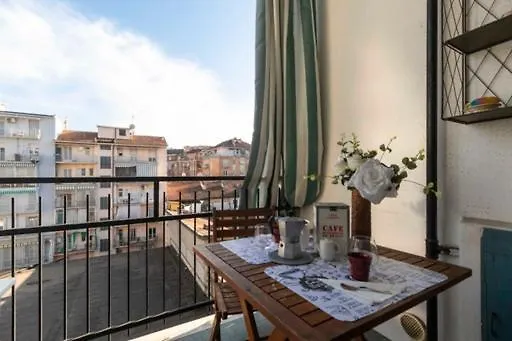 Appartement Center Whit Private Parking