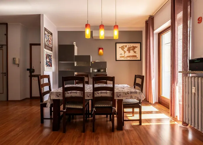 Center Whit Private Parking * Turijn